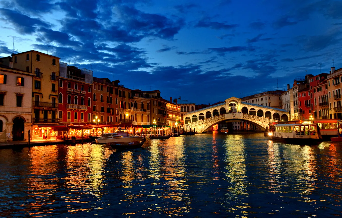 Photo wallpaper clouds, lights, boat, home, the evening, Italy, Venice, channel