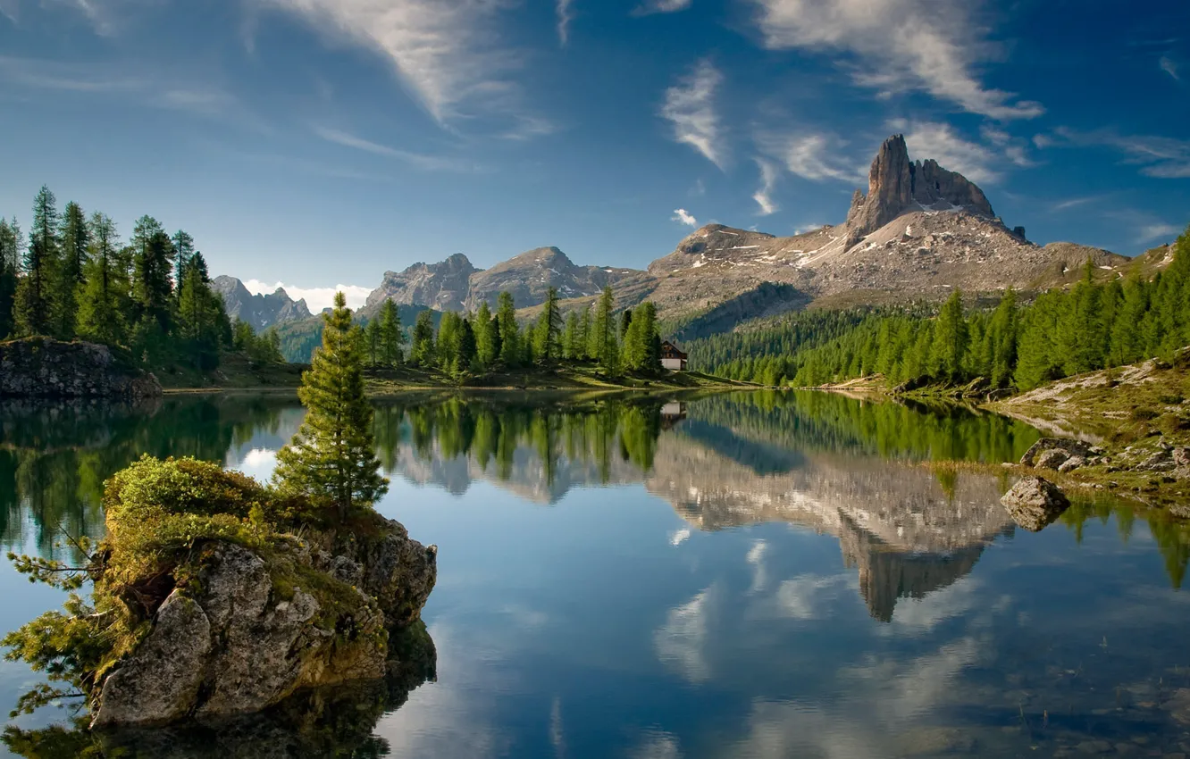 Photo wallpaper forest, mountains, lake, island, Italy
