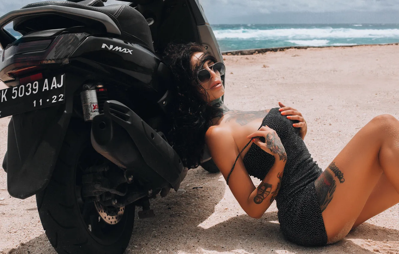 Photo wallpaper beach, girl, pose, the ocean, tattoo, glasses, scooter, scooter