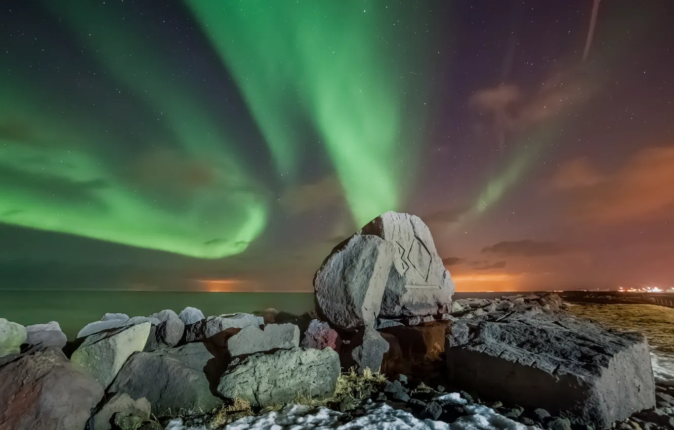 Photo wallpaper sea, stars, mountains, night, stones, Northern lights, Iceland