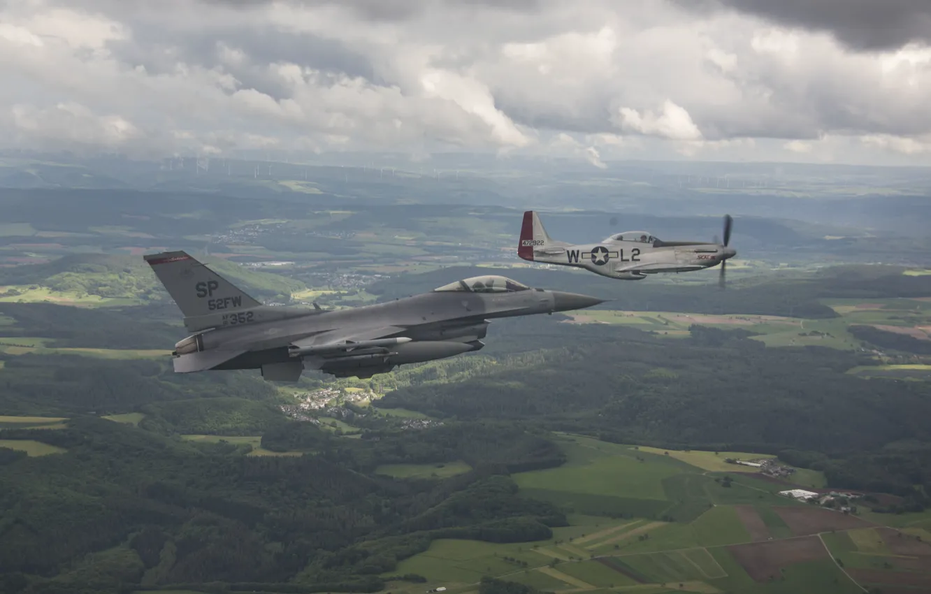 Photo wallpaper UNITED STATES AIR FORCE, General Dynamics F-16 Fighting Falcon, North American P-51 Mustang, the fourth …