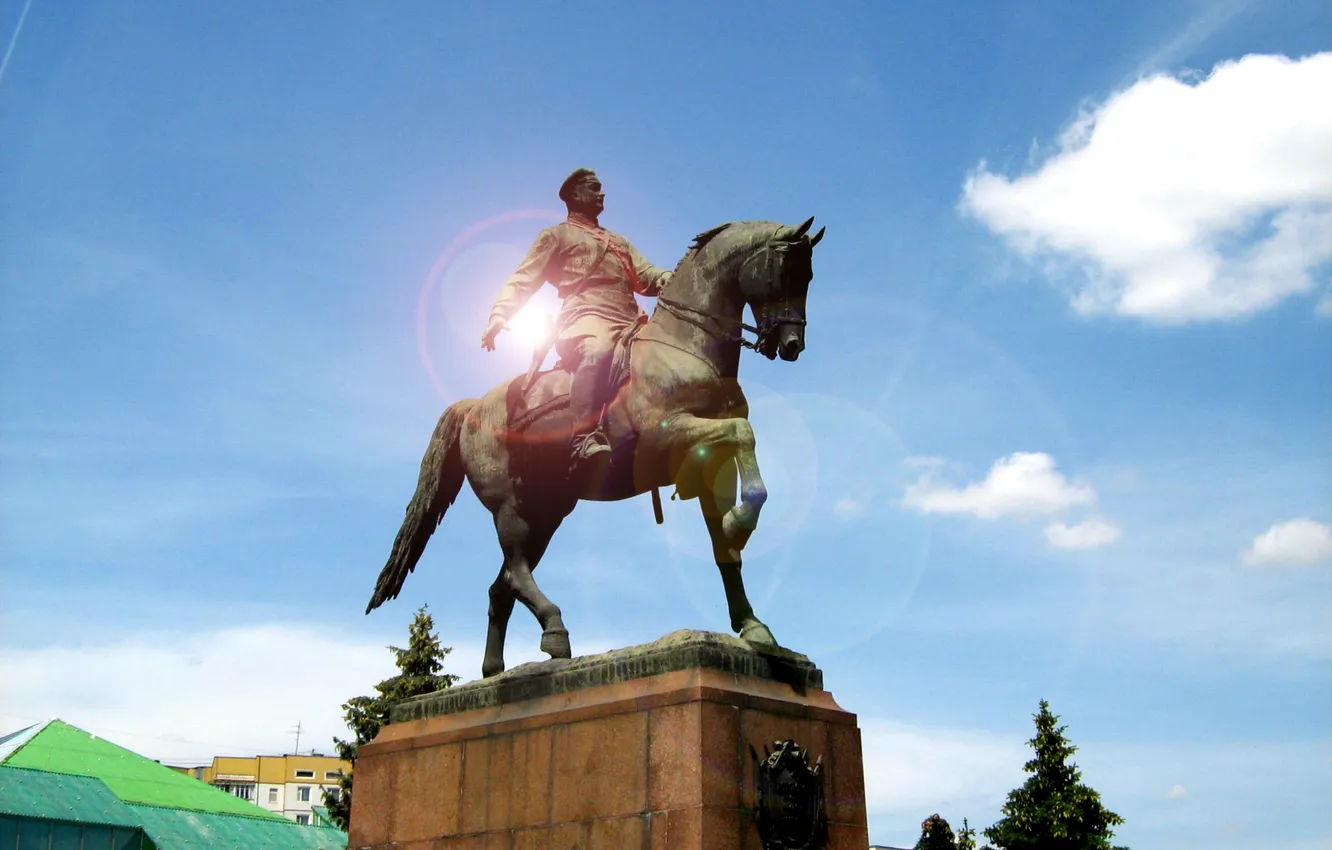 Photo wallpaper the city, monument, Chisinau, Kotovsky