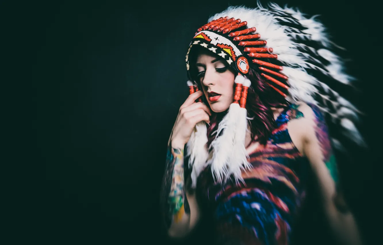 Photo wallpaper girl, face, background, feathers, headdress