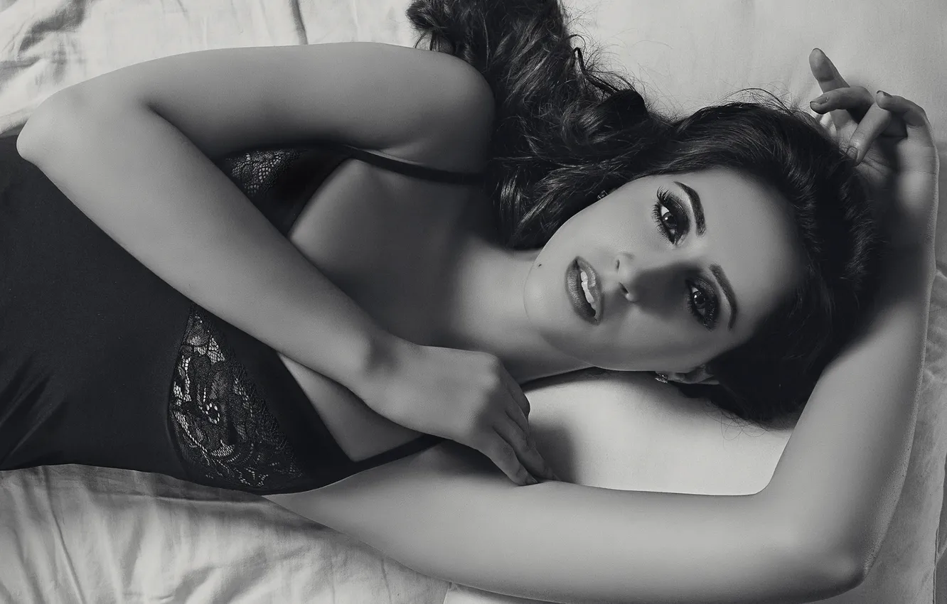 Photo wallpaper girl, hot, sexy, fashion, eyes, smile, beautiful, figure