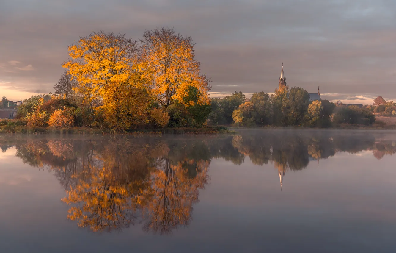 Photo wallpaper trees, lake, Church, autumn day, Ruslan Avdevich, settling in the water