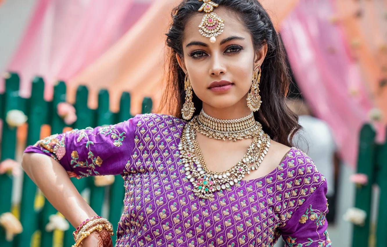 Photo wallpaper girl, fashion, model, beauty, pose, makeup, Jewelery