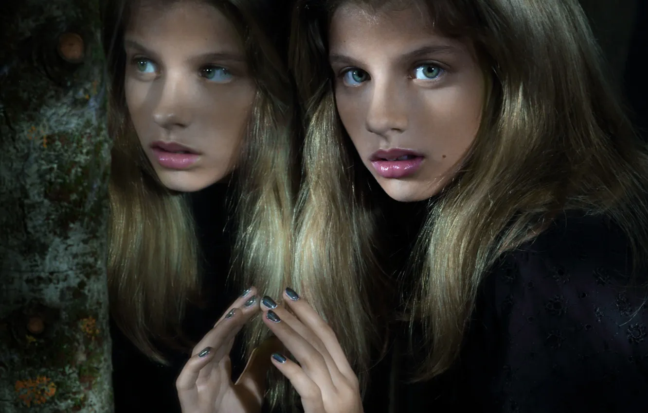 Photo wallpaper look, reflection, portrait, mirror, Vadim Morozov