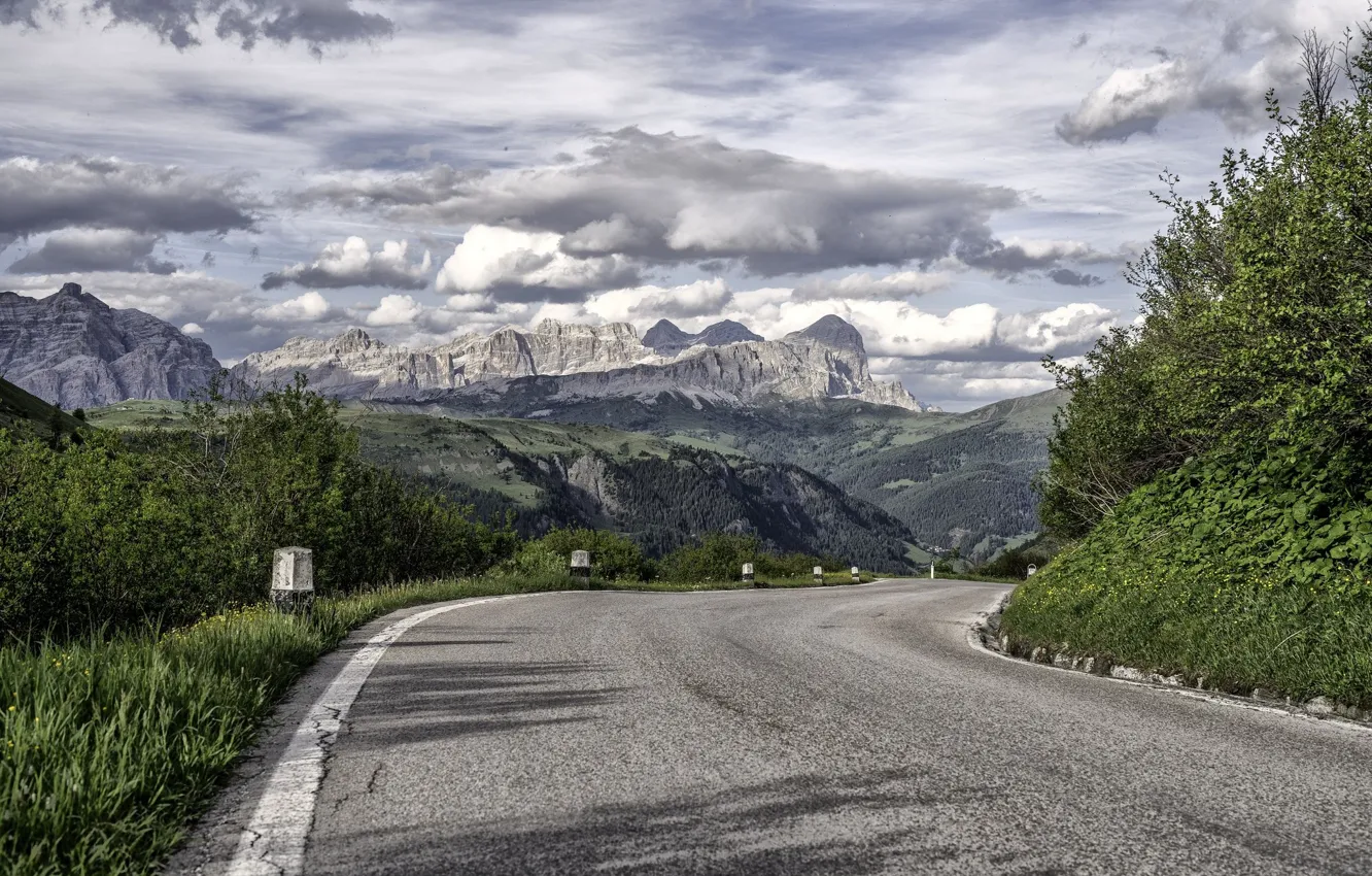 Photo wallpaper road, mountains, track