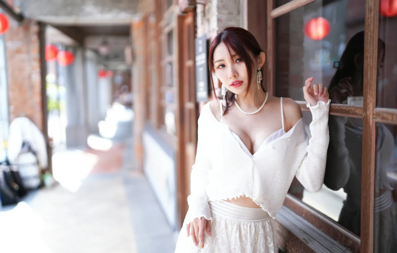 Photo wallpaper girl, street, Asian