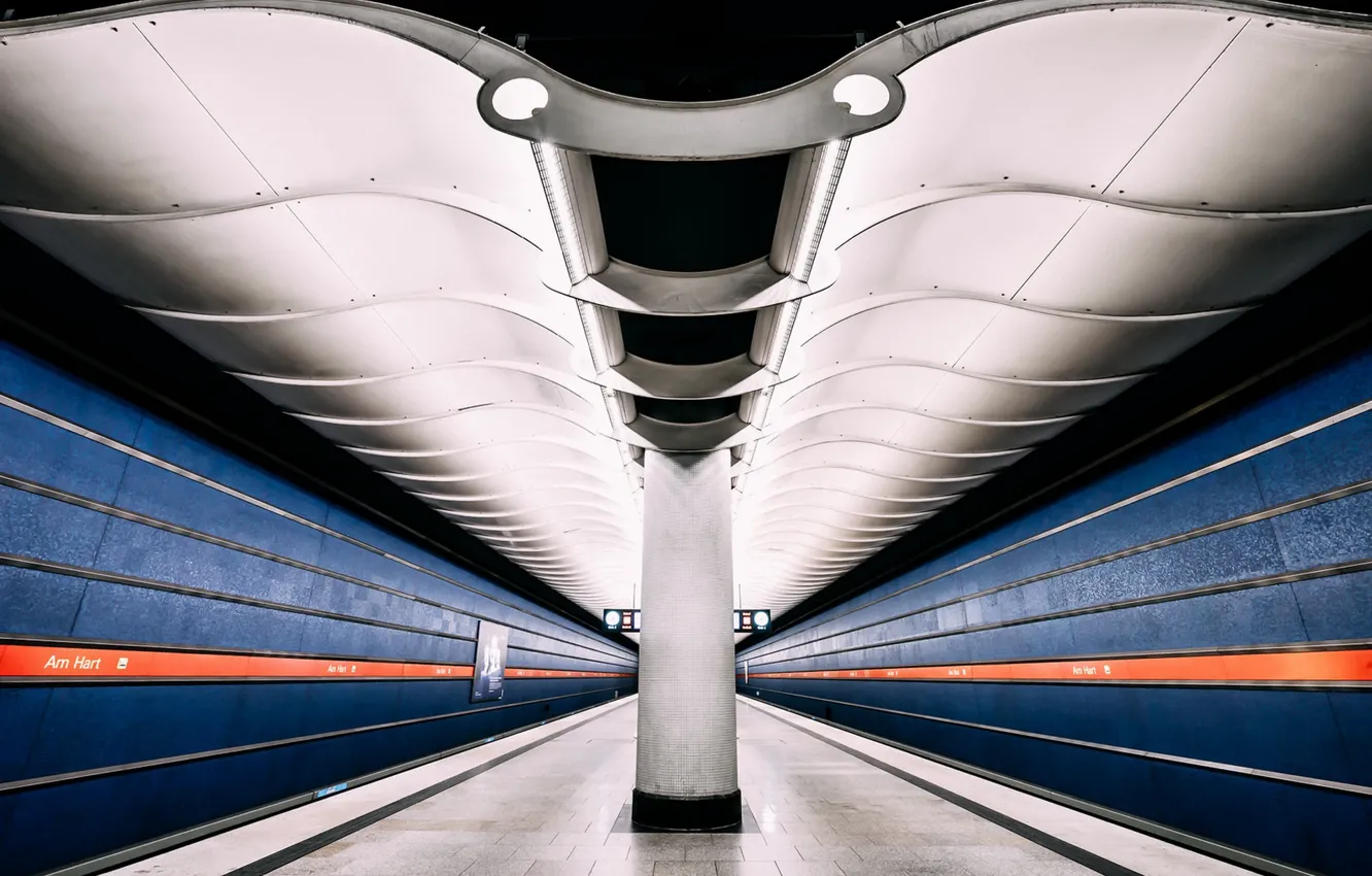 Photo wallpaper underground, long exposure, metro station