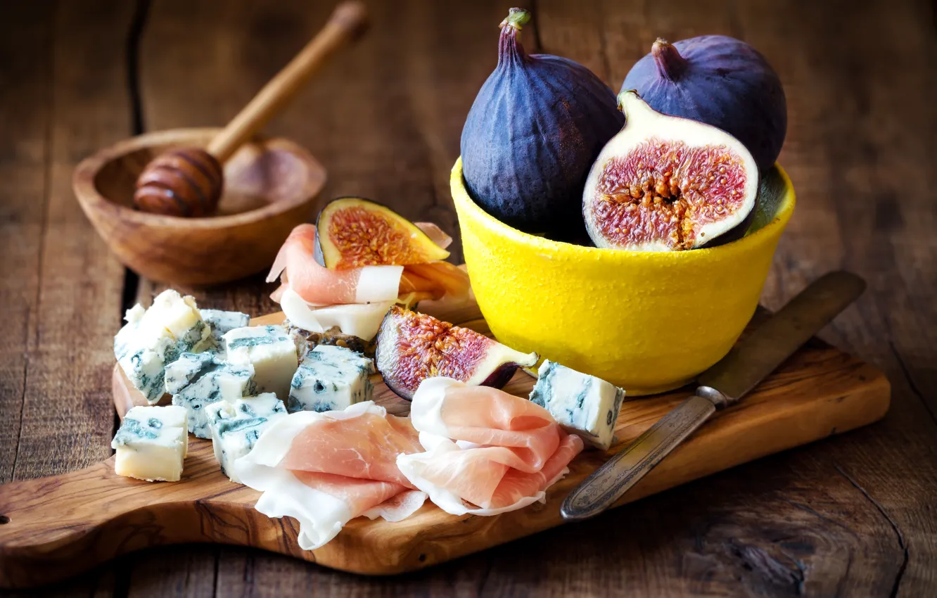 Photo wallpaper food, cheese, bacon, figs, cutting Board, bacon