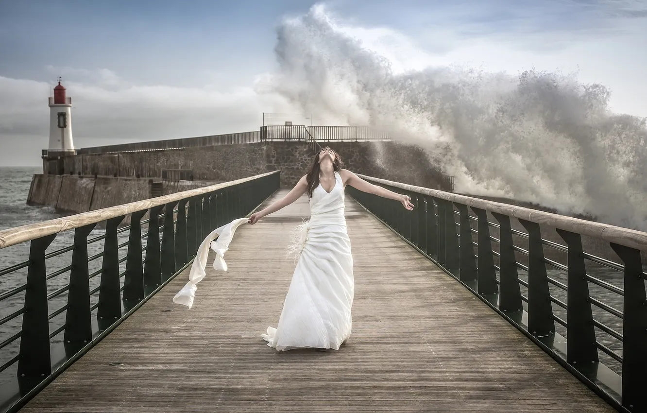 Photo wallpaper sea, wave, girl, bridge, lighthouse