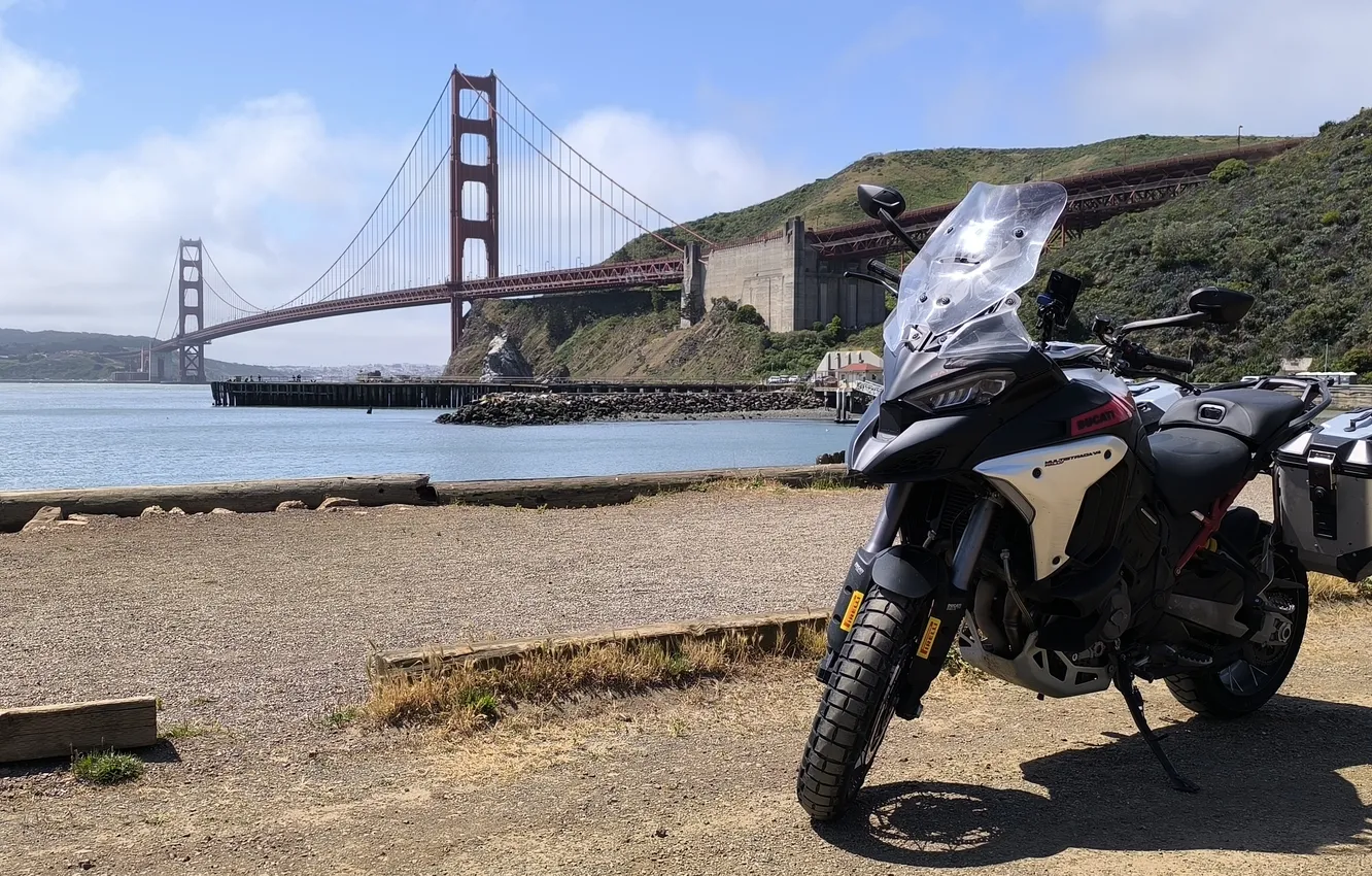 Photo wallpaper San Francisco, motor bike, Ducat, V4S, Multistrad