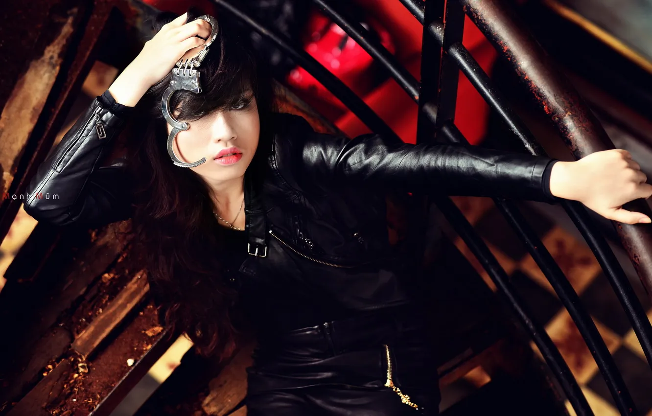 Photo wallpaper girl, Asian, handcuffs