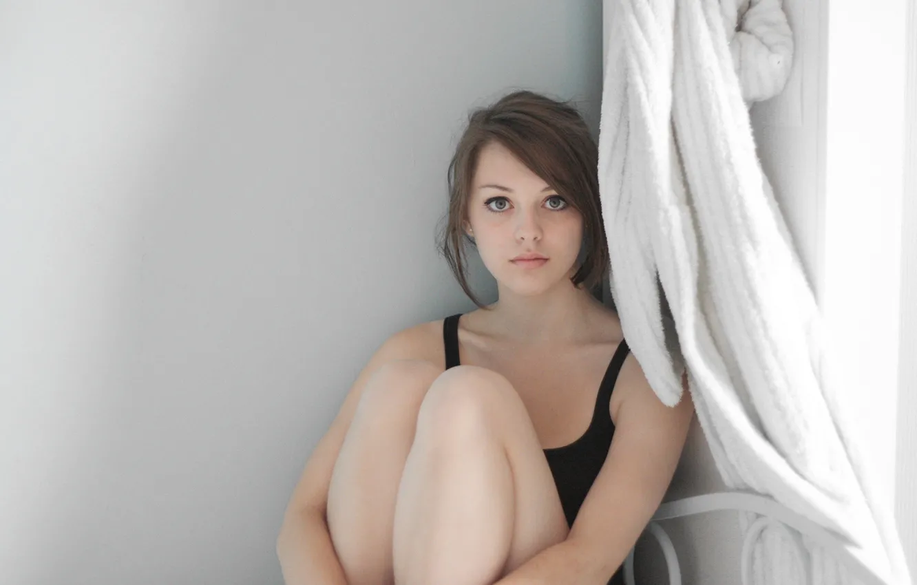 Photo wallpaper eyes, look, pose, model, sitting, looks, Bathrobe, Imogen