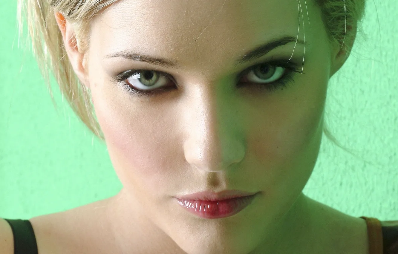 Photo wallpaper hot, girls, beautiful girl, beautiful face, laura chiatti