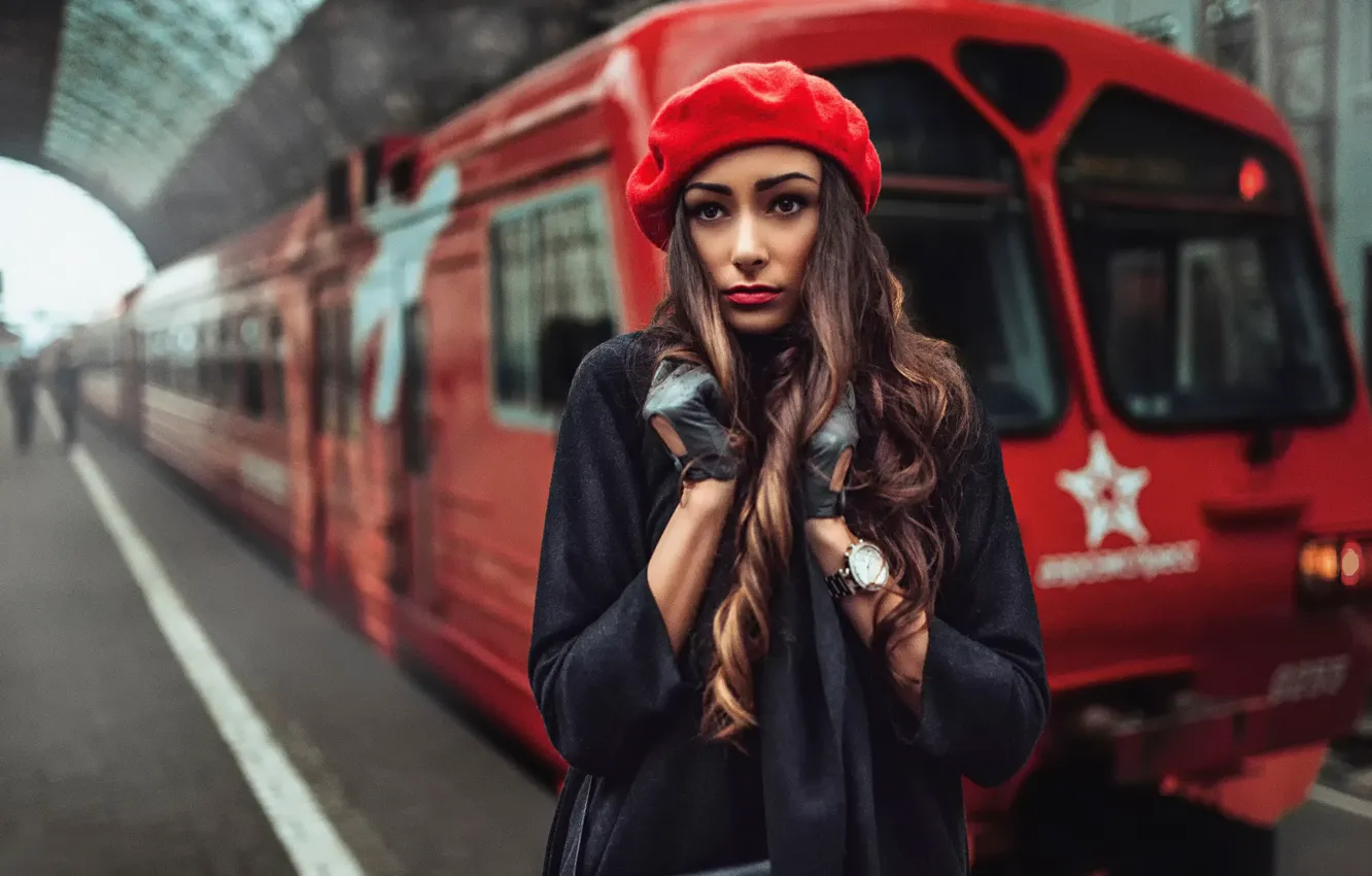 Photo wallpaper girl, station, train, coat, takes, cold