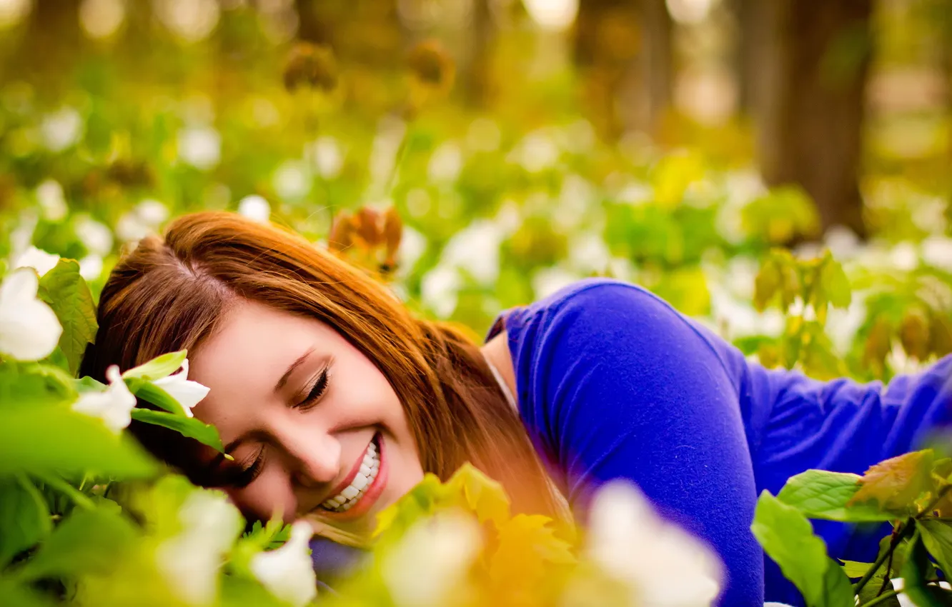 Photo wallpaper girl, nature, smile