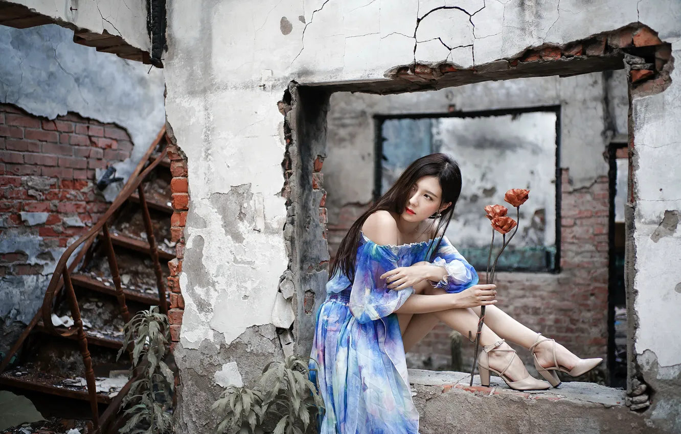 Photo wallpaper girl, flowers, cracked, pose, wall, blue, feet, dress