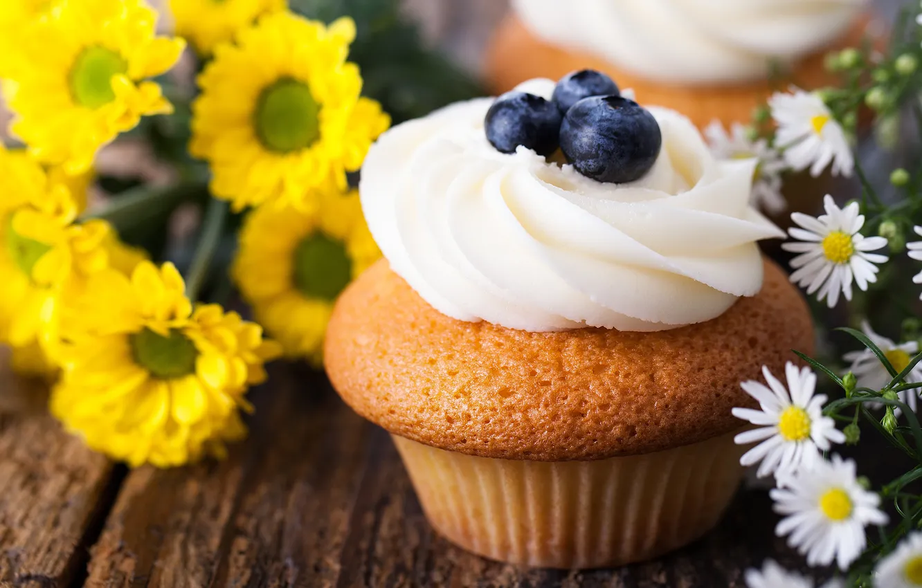 Photo wallpaper berries, cream, cake, cupcakes