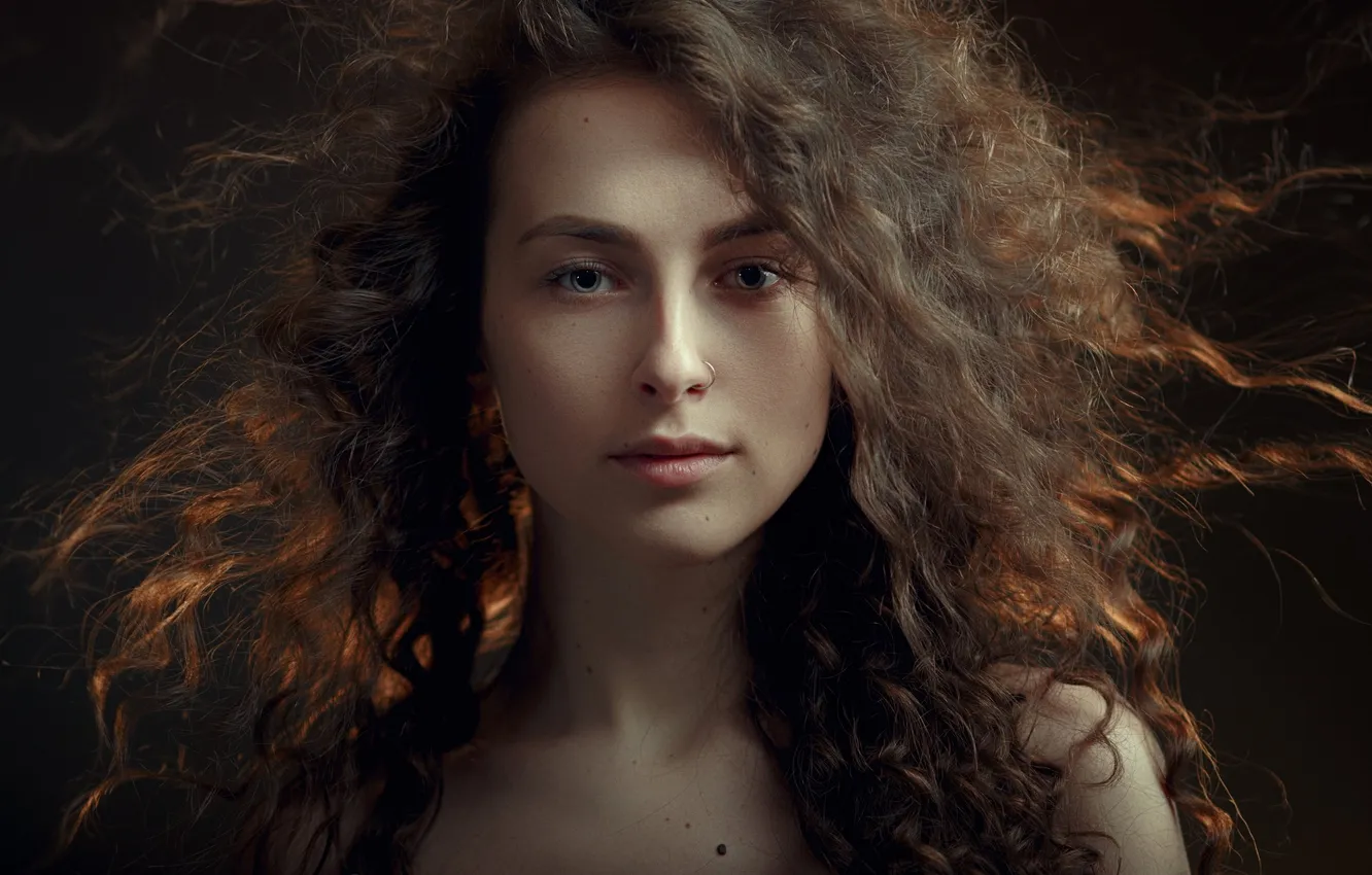 Photo wallpaper portrait, curly, Alla, Paul Cherepko