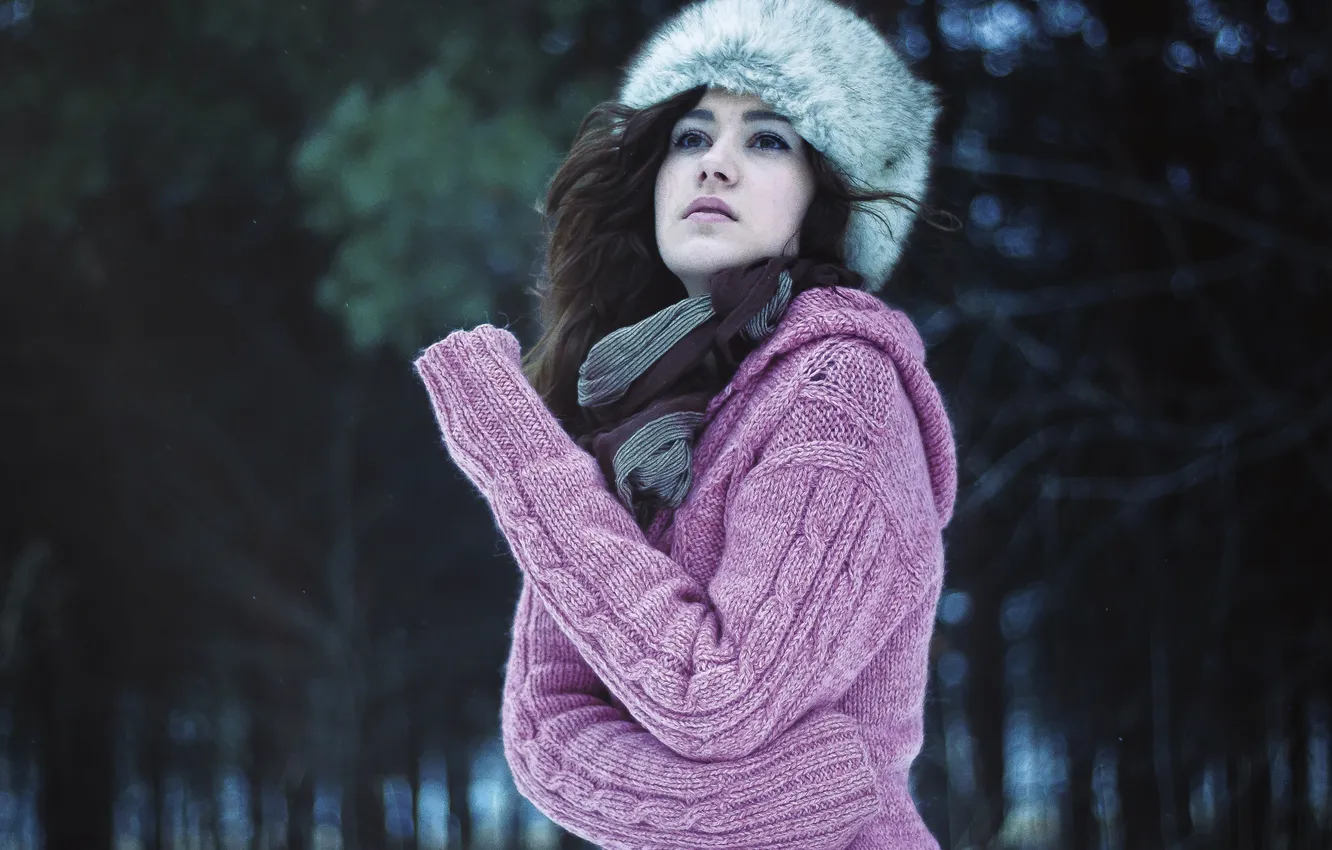 Photo wallpaper cold, winter, girl, face, mood, pink, hat, hair