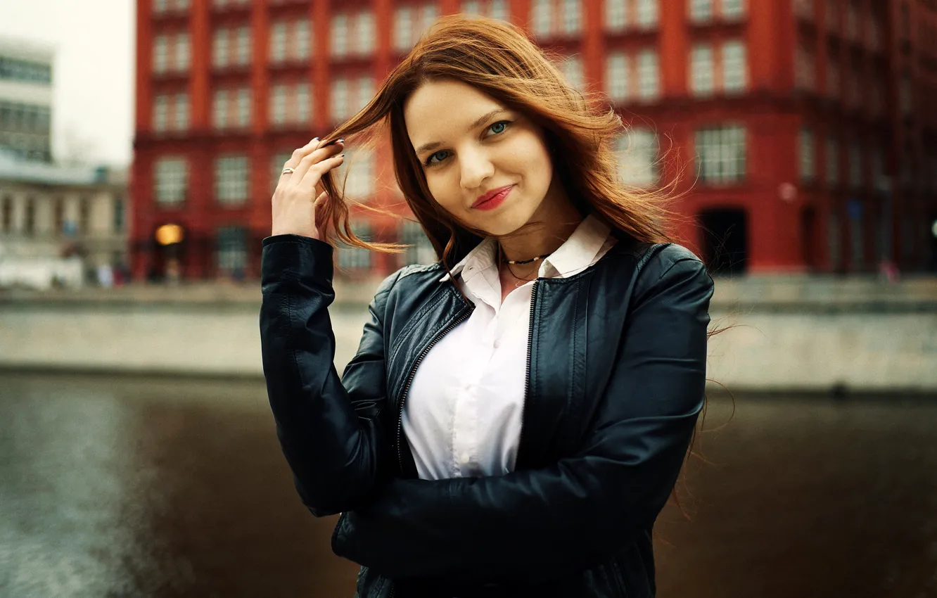 Photo wallpaper look, pose, river, background, model, portrait, home, makeup