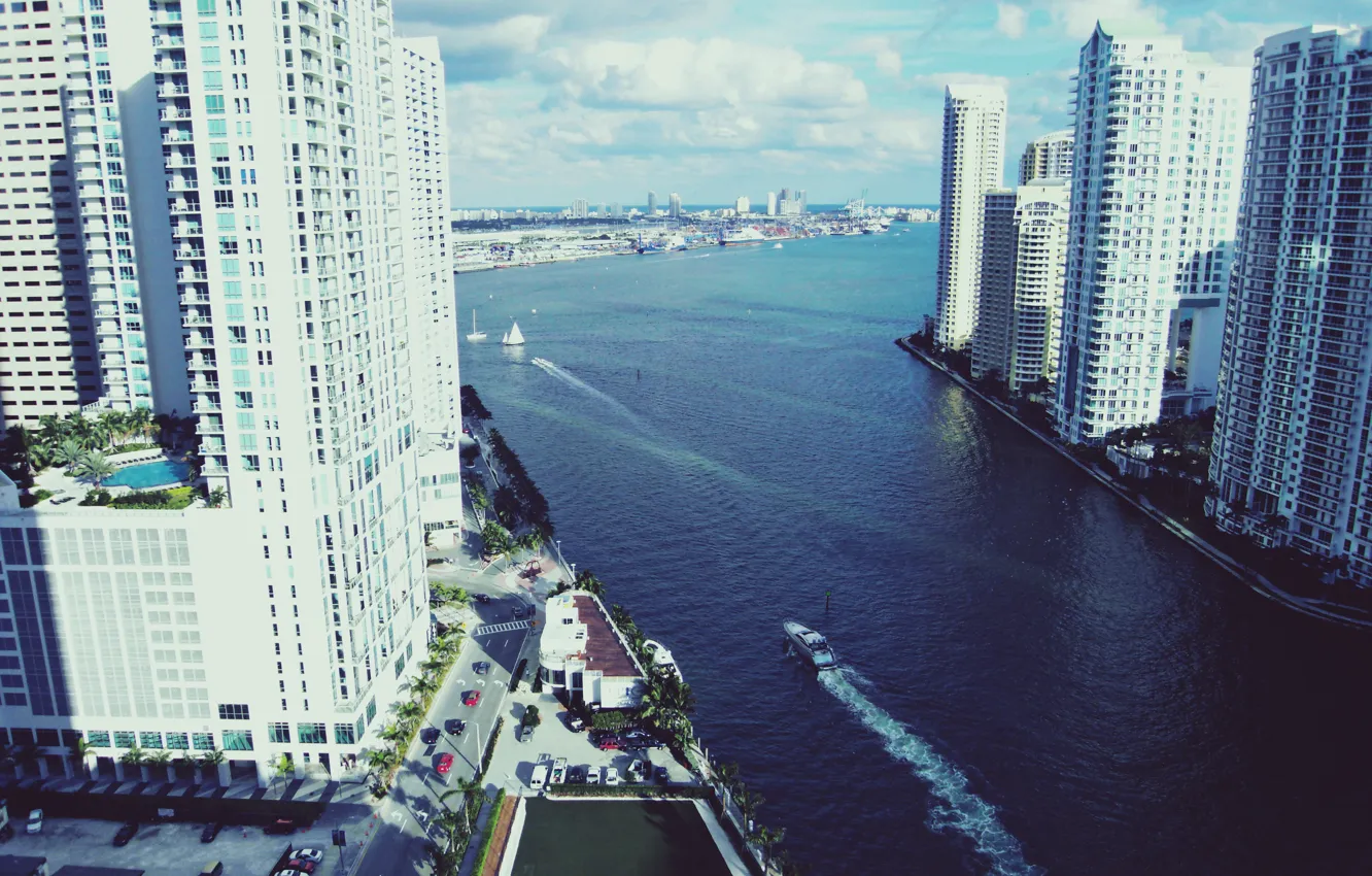 Photo wallpaper water, height, home, Miami, FL, boat, Miami, skyscrapers
