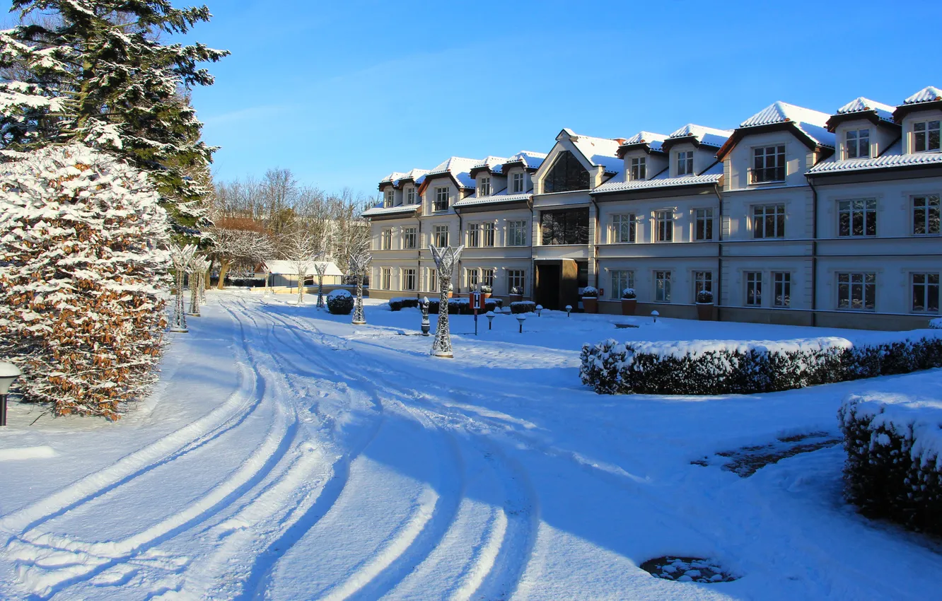 Photo wallpaper road, park, winter, snow, building