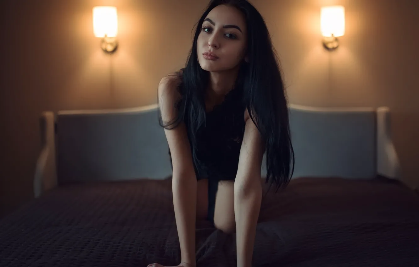 Photo wallpaper look, pose, lamp, bed, makeup, brunette, hairstyle, beauty