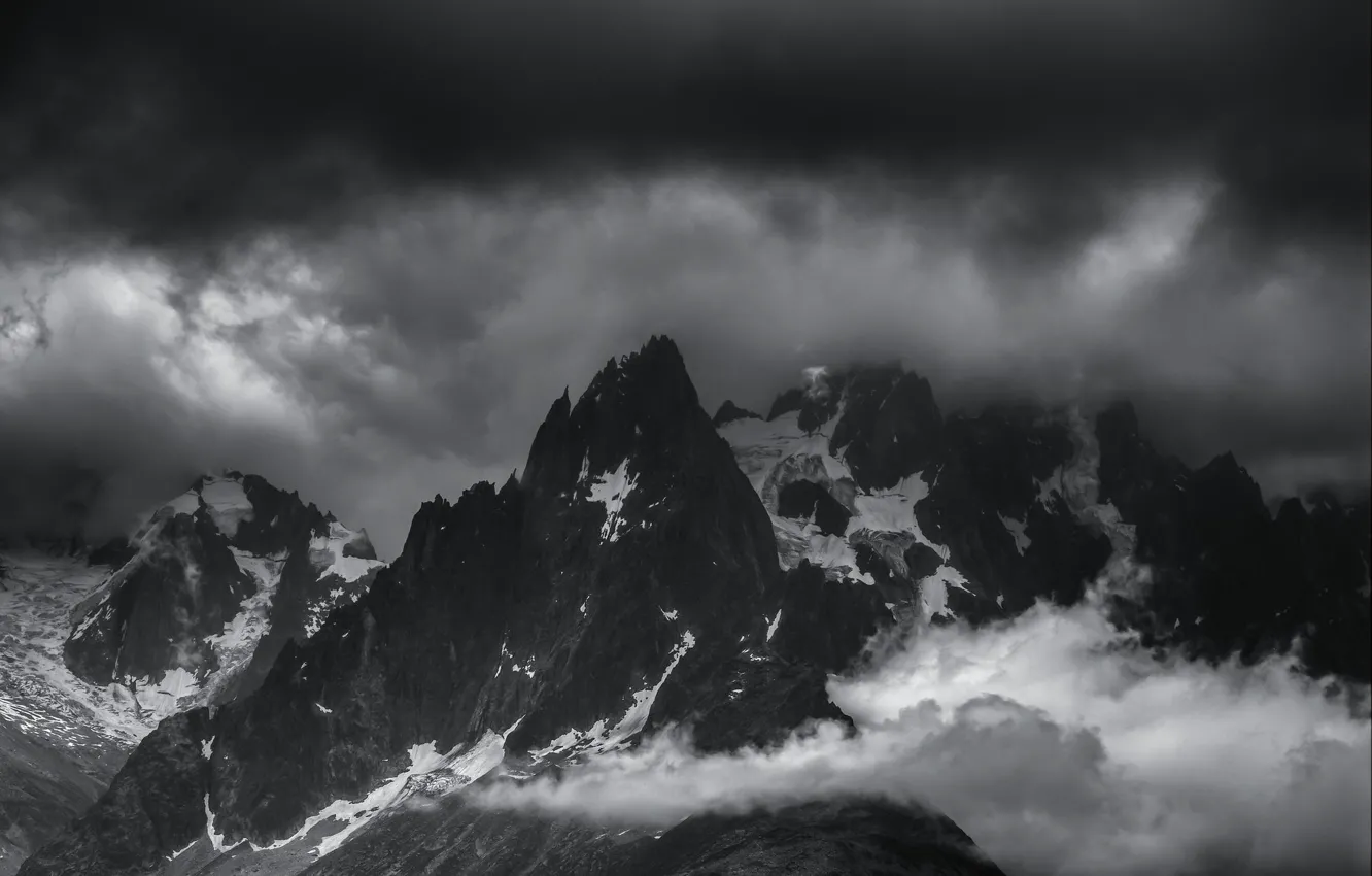 Photo wallpaper snow, mountains, clouds, nature, rocks, France, black and white, monochrome