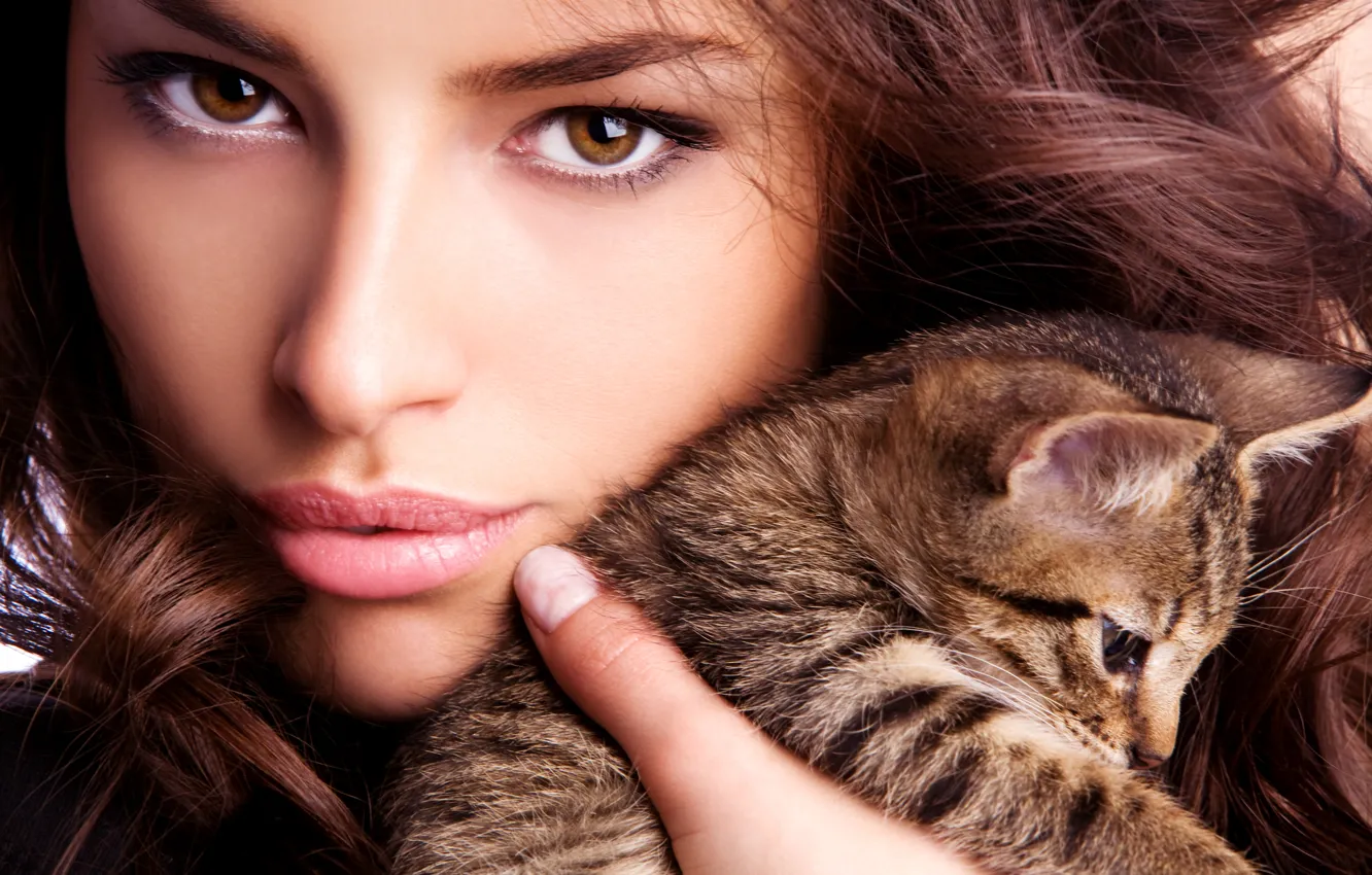 Photo wallpaper girl, face, kitty, animal, hair, brown eyes