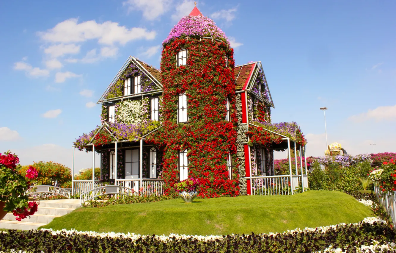 Photo wallpaper flowers, design, house, lawn, Dubai, UAE, United Arab Emirates, Miracle Garden