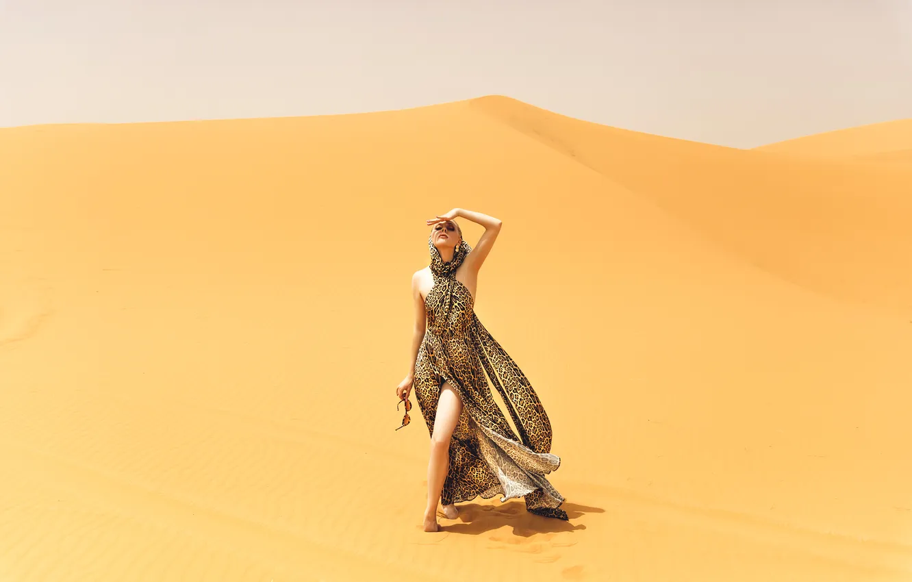 Photo wallpaper girl, yellow, desert, gesture, one, Sands, Ruslan Bolgov (Axe), Talk to the sand