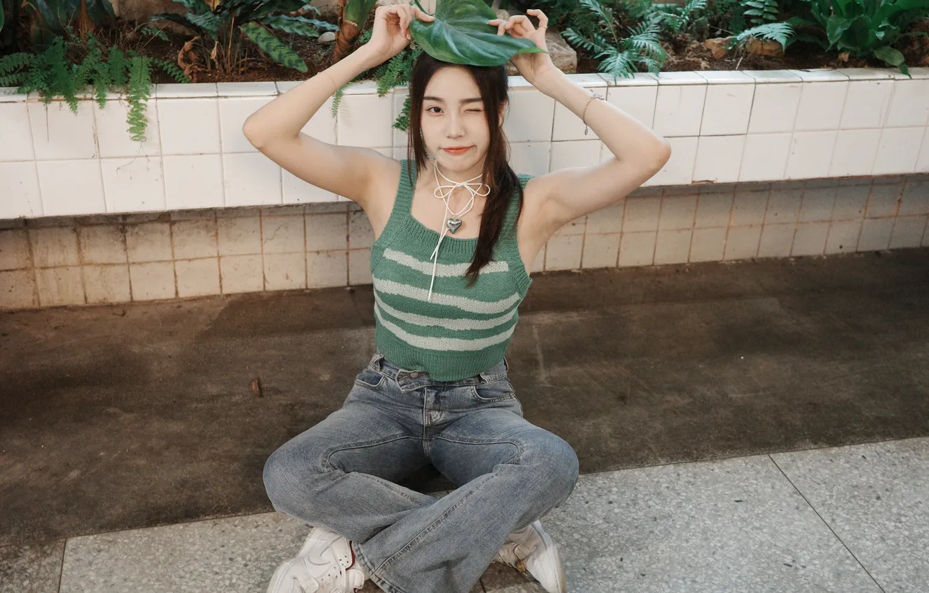 Photo wallpaper China, wallpaper, girl, sexy, woman, model, asian, cute