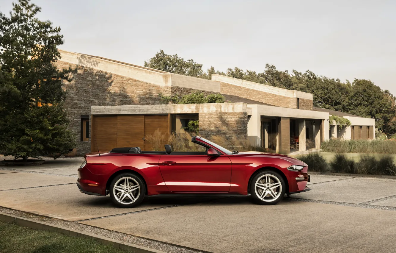 Photo wallpaper Ford, Parking, profile, convertible, 2018, dark red, Mustang Convertible