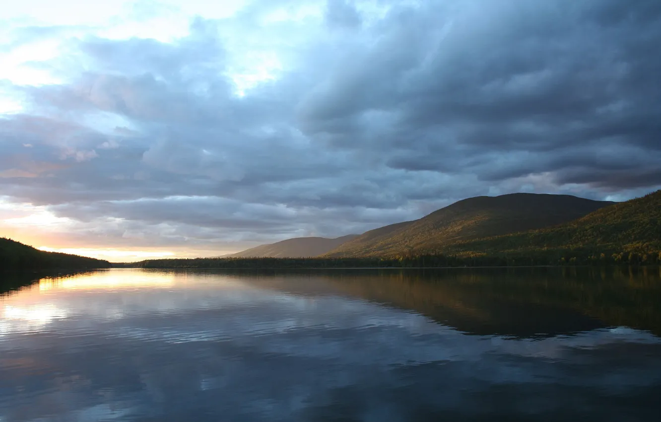 Photo wallpaper clouds, mountains, lake, reflection