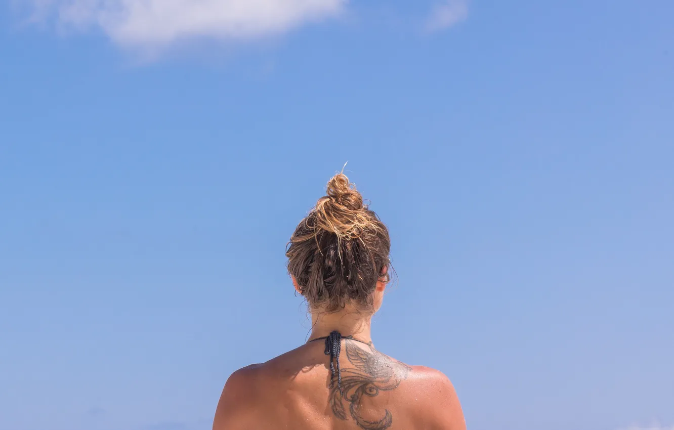 Photo wallpaper clouds, positive, blonde, tattoo, clouds, tattoo, blue sky, blue sky