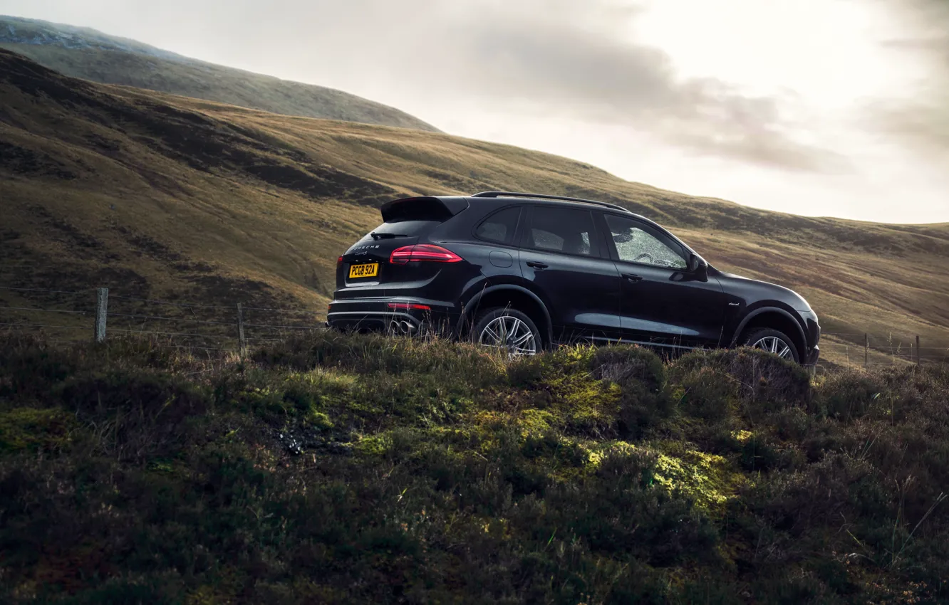 Photo wallpaper road, hills, Porsche, Cayenne, S Diesel