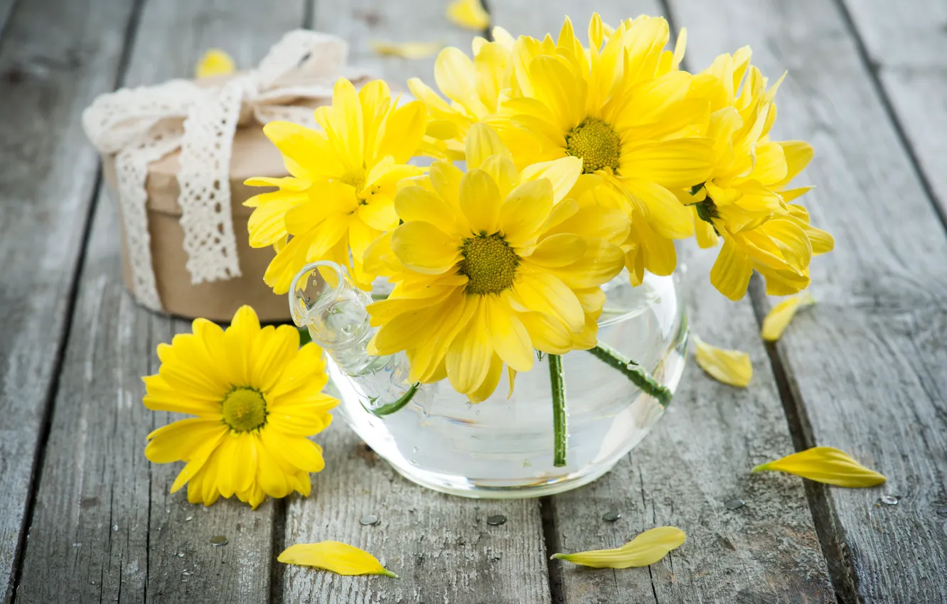 Photo wallpaper yellow, table, chamomile, bouquet, vase, THE OFF