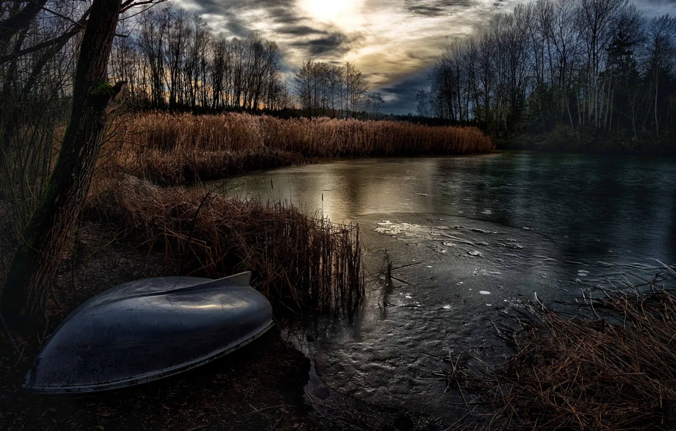 Photo wallpaper ice, night, lake, boat