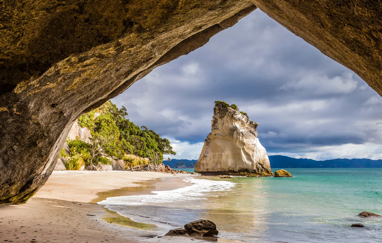 Photo wallpaper sand, sea, stones, rocks, coast, New Zealand