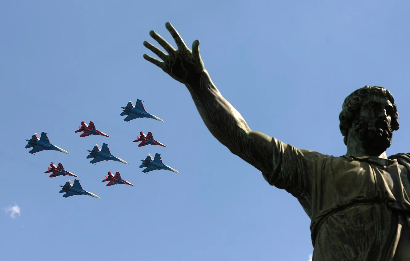 Photo wallpaper Su-34, Victory Day, Russian Knights, Red Square, May 9, Rehearsal