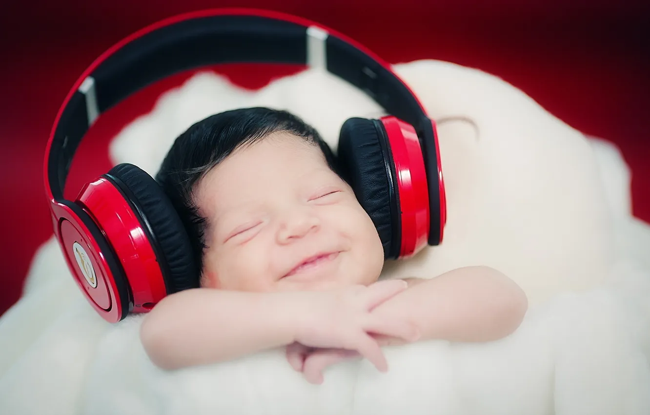 Photo wallpaper mood, headphones, baby