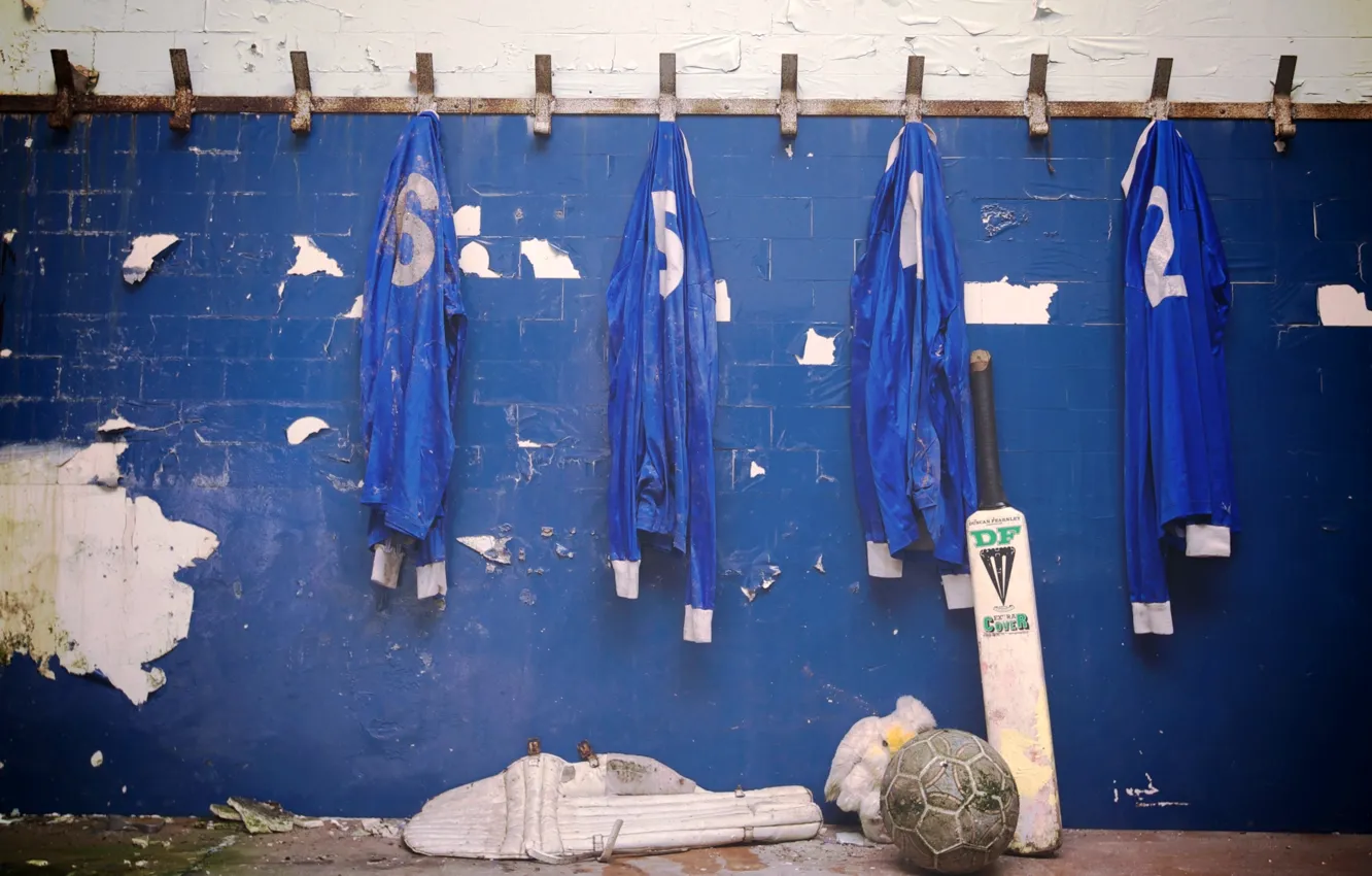 Photo wallpaper sport, the ball, locker room