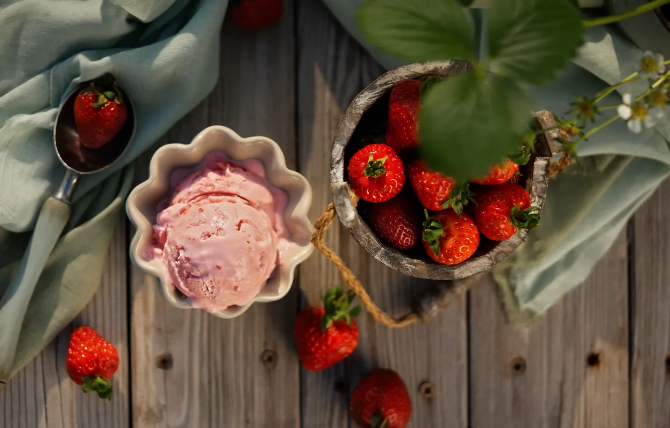 Photo wallpaper strawberry, ice cream, dessert, strawberry, Egrigorovich
