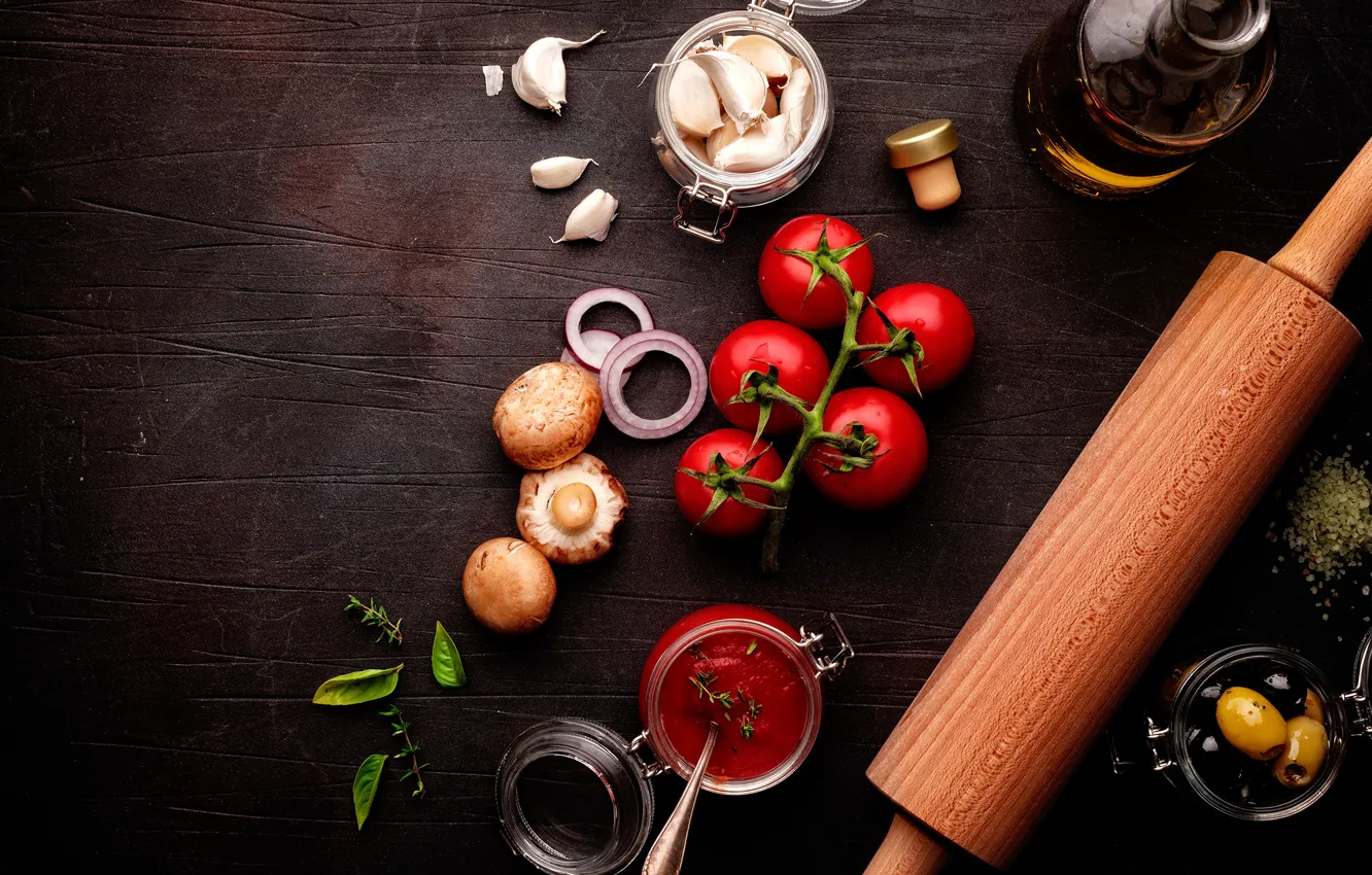 Photo wallpaper mushrooms, tomatoes, olives, ketchup, spices, garlic