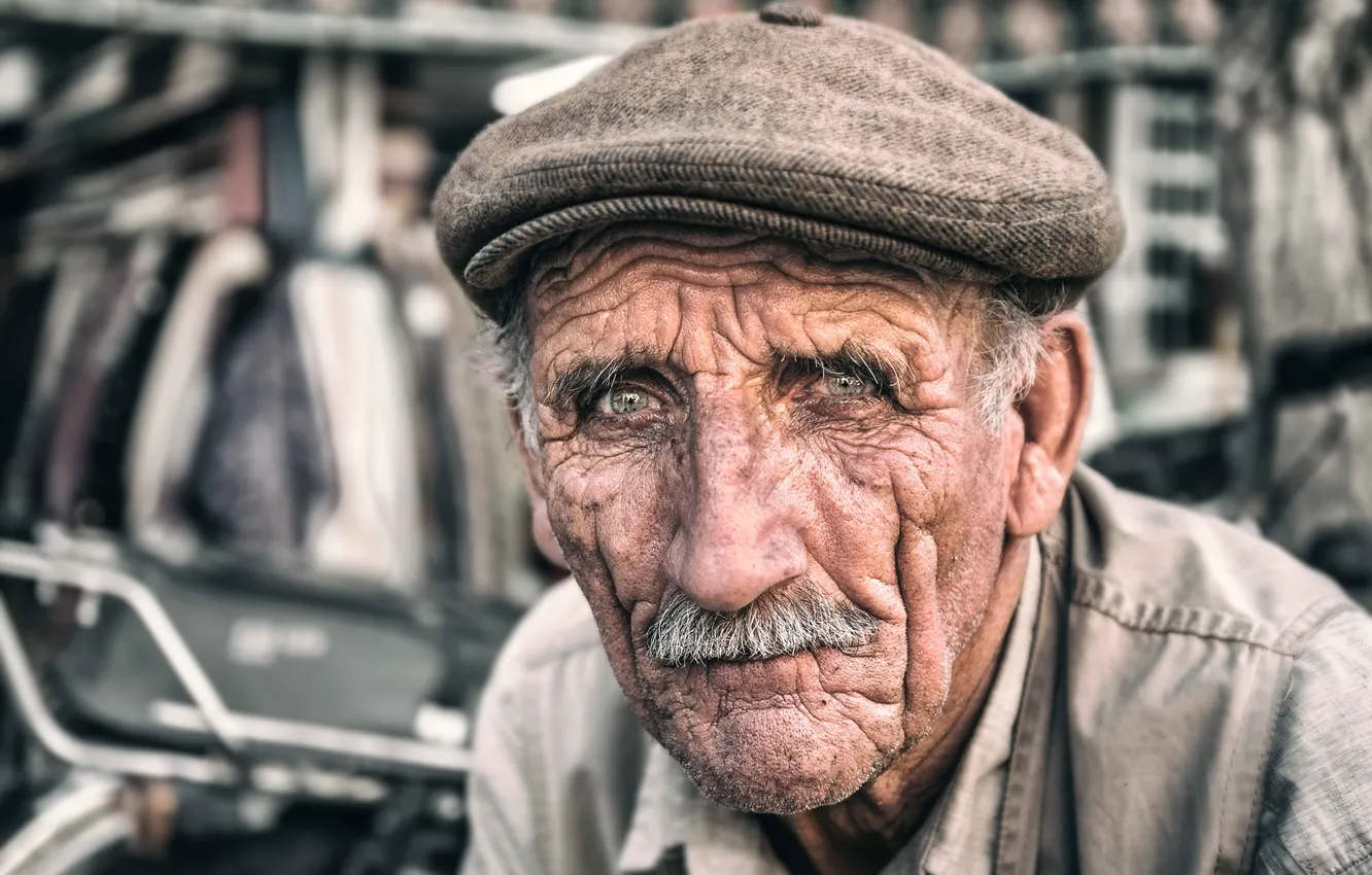 Photo wallpaper Iran, Portrait, Tehran, elderly man