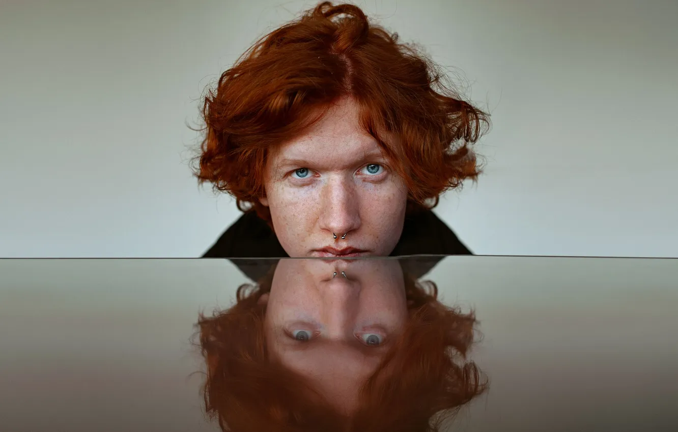 Photo wallpaper portrait, red, Alexander Strelkov