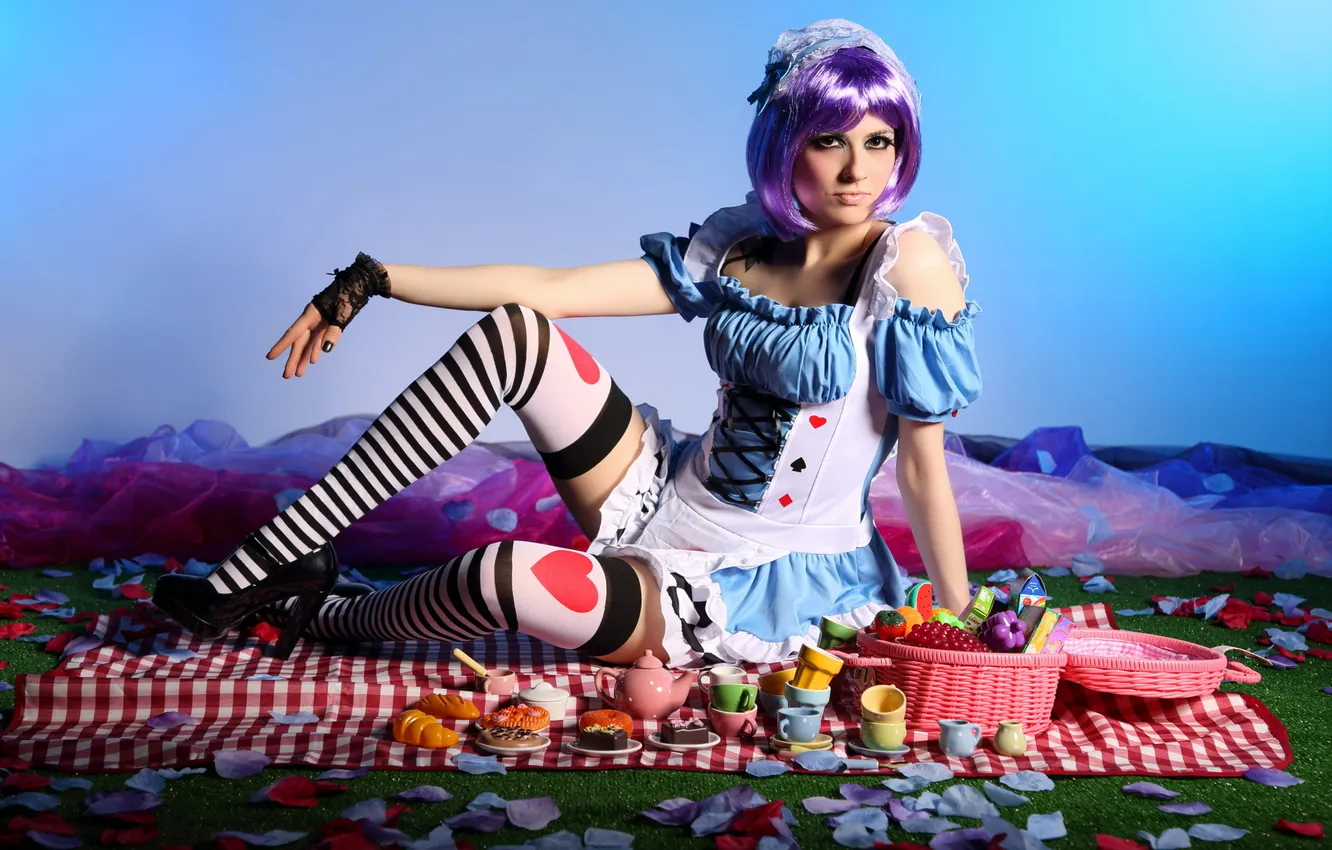 Photo wallpaper model, Vivì, Malice in wonder lust